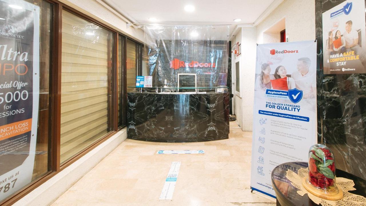 Reddoorz Premium Near Greenbelt Makati - Vaccinated Staff Makati City Exterior photo